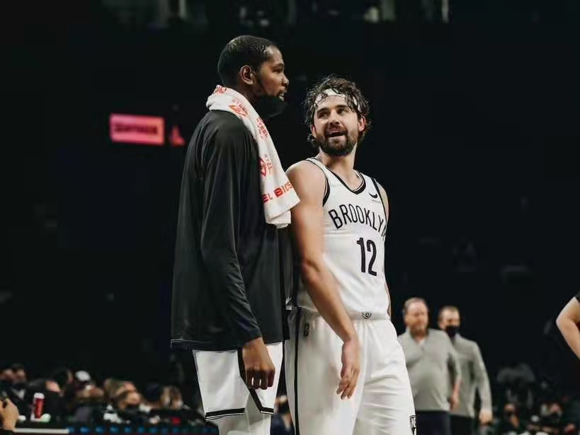 杨瀚森nba常规赛首秀